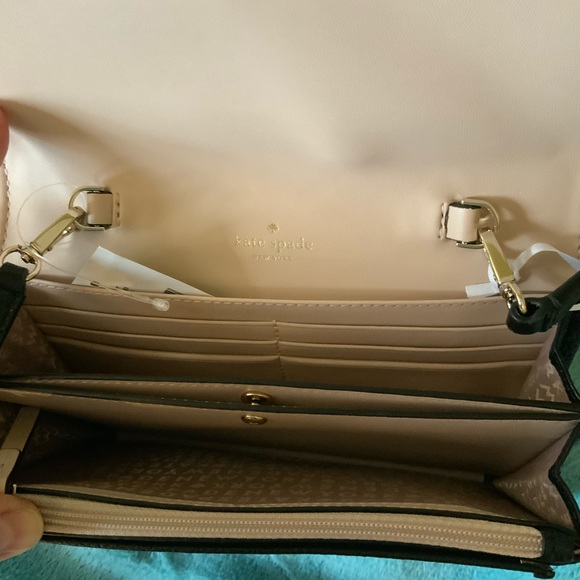 ♠️NWT kate spade Black Leather Crossbody♠️ - Picture 6 of 8